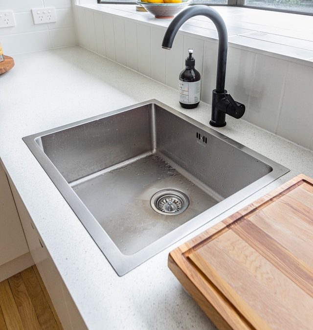 Common Kitchen Sink Plumbing Issues